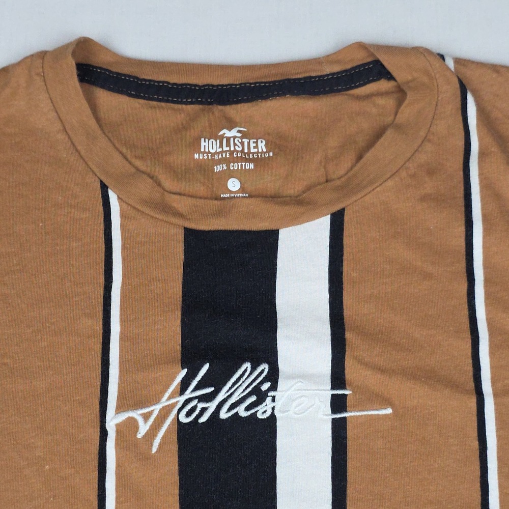 Hollister Must-Have Collection Vertical Stripe T-Shirt Mens Small Brown Cotton